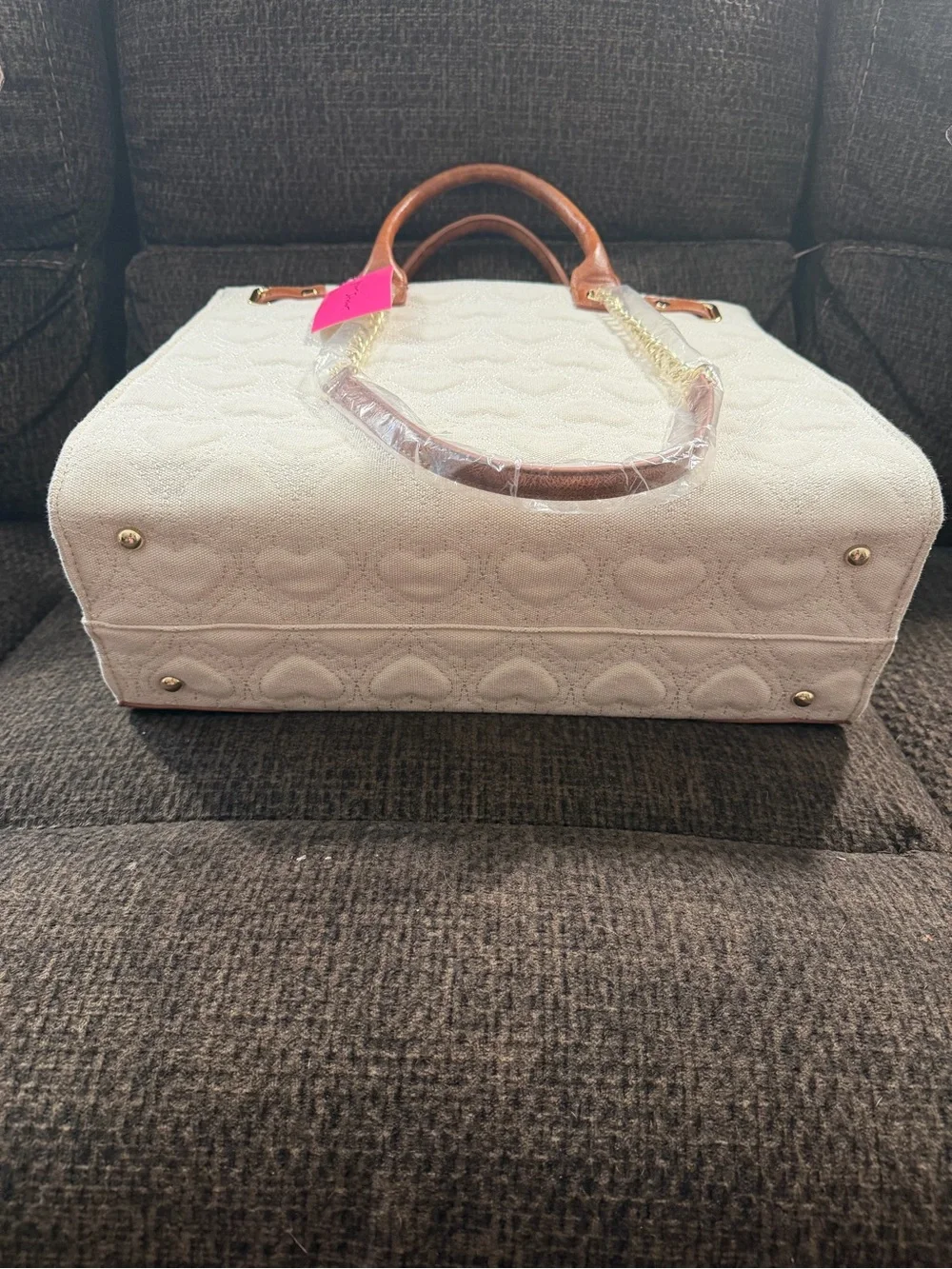 Betsey Johnson XOKIARA Quilted Heart Canvas Tote 🆕